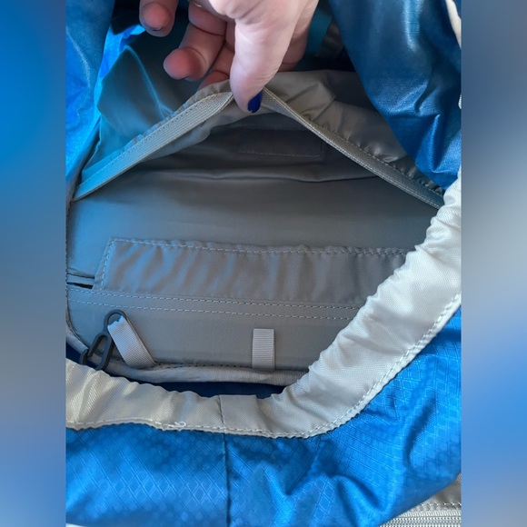 Gregory Blue Hiking Backpack - Picture 13 of 16